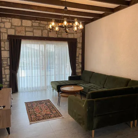 Vila Guelyali Konaklari