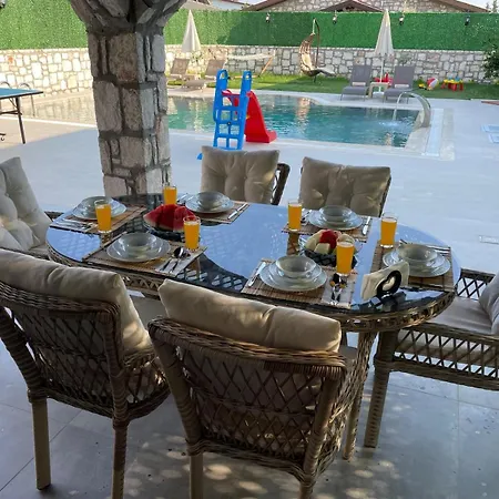 Guelyali Konaklari Vila *